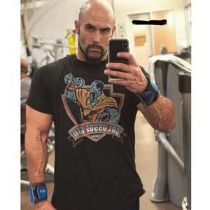 Meet your Posher, Warren